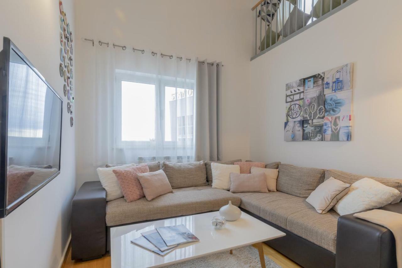 Center Penthouse